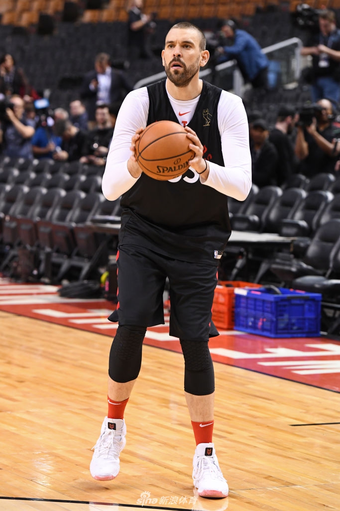 Doinb我将化身NBA大再成焦点(Doinb说LOL只有Faker和Uzi出圈) Doinb我将化身NBA大再成焦点(Doinb说LOL只有Faker和Uzi出圈)